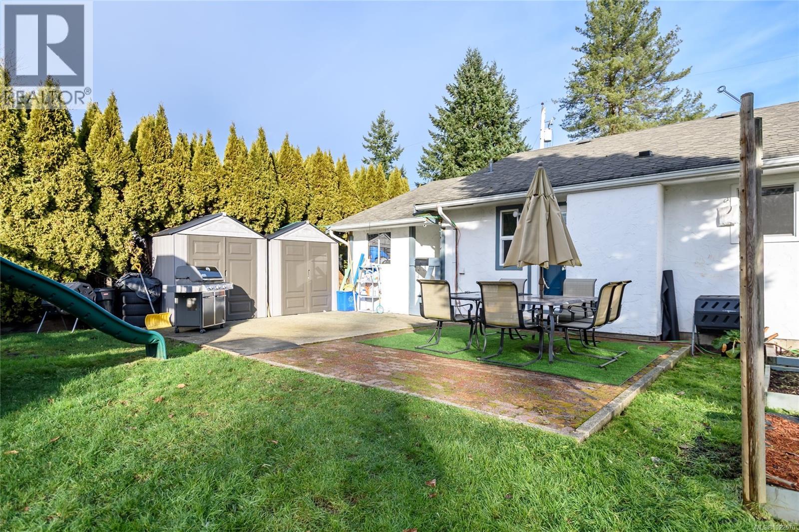 1935 Cousins Ave, Courtenay