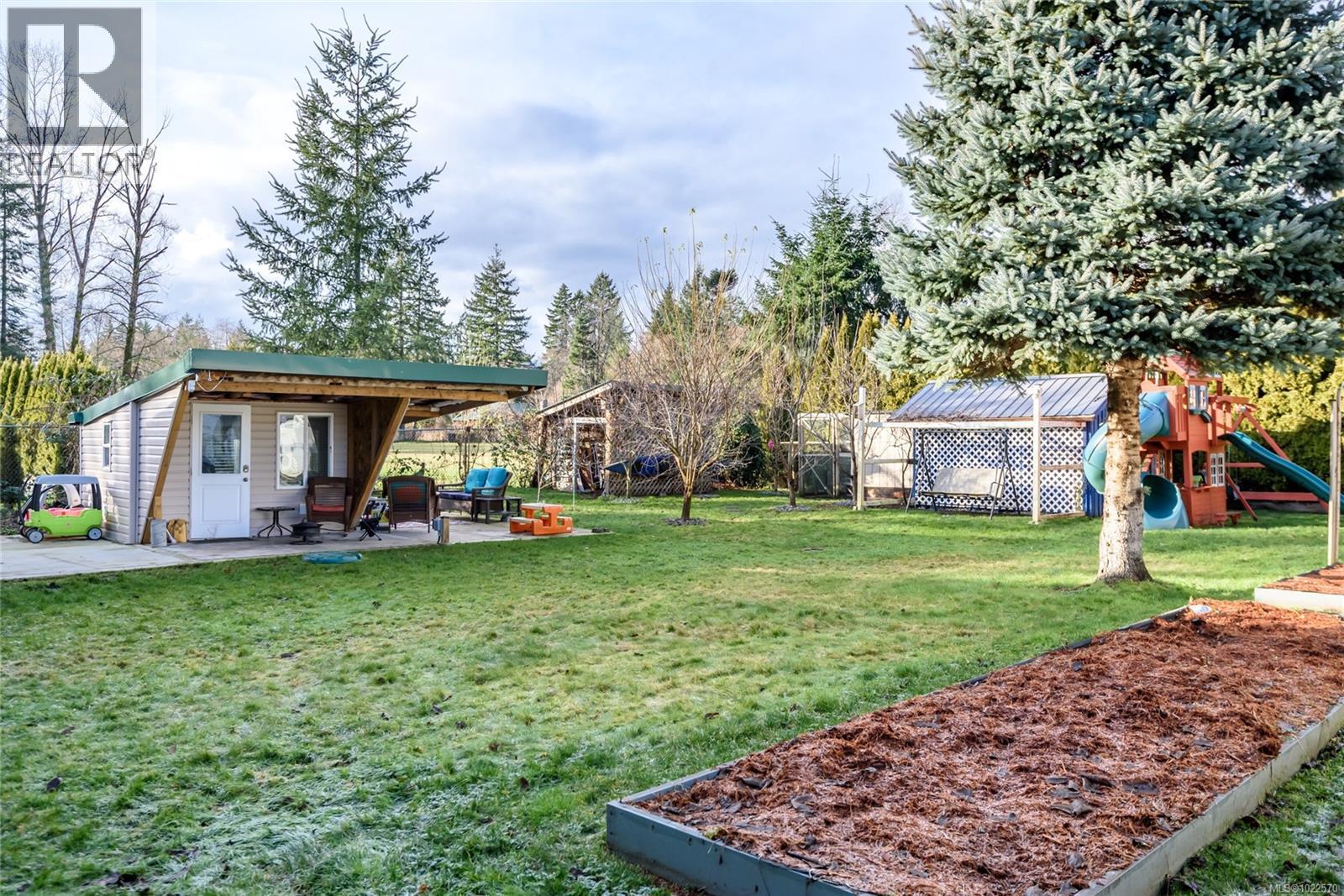 1935 Cousins Ave, Courtenay