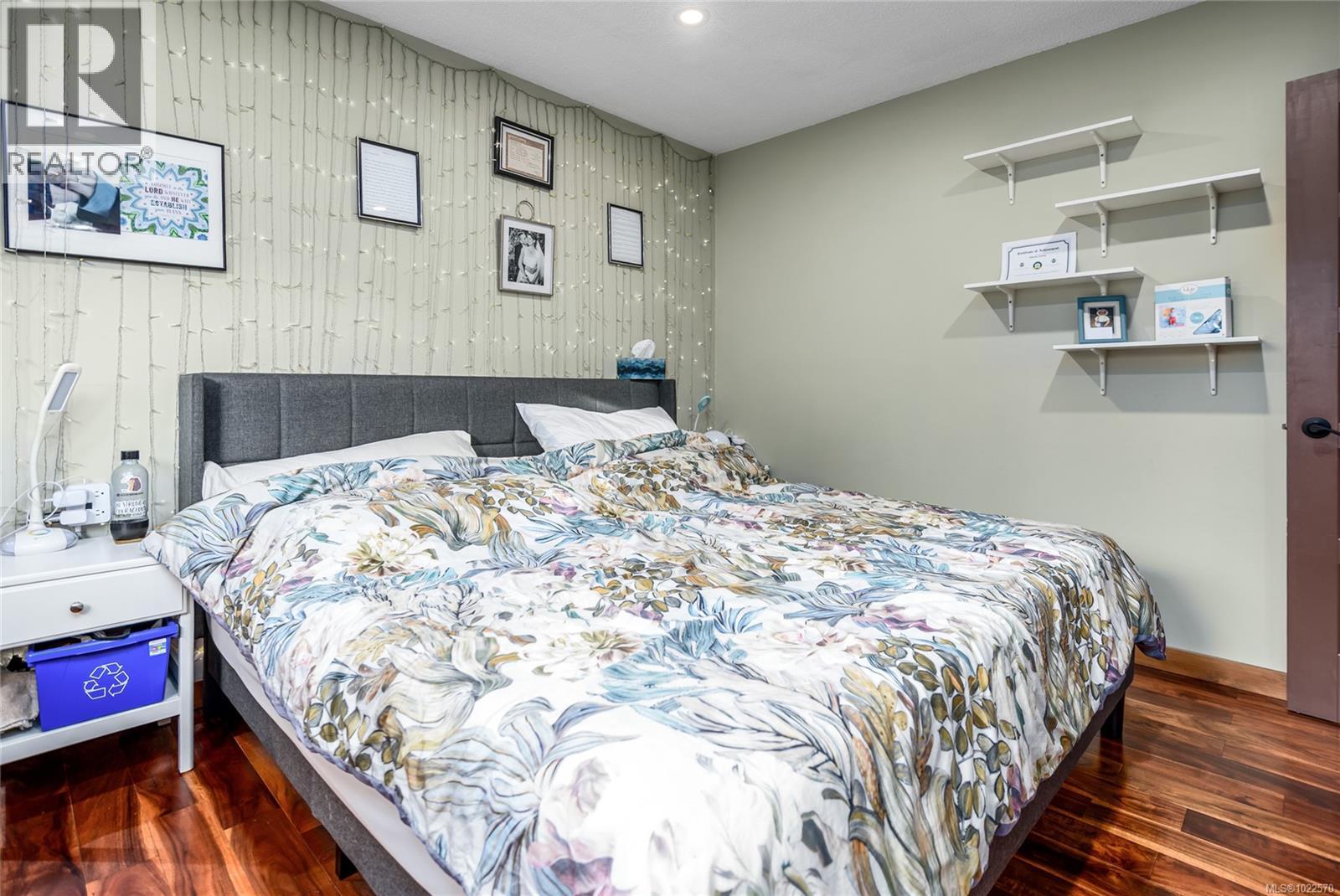 1935 Cousins Ave, Courtenay