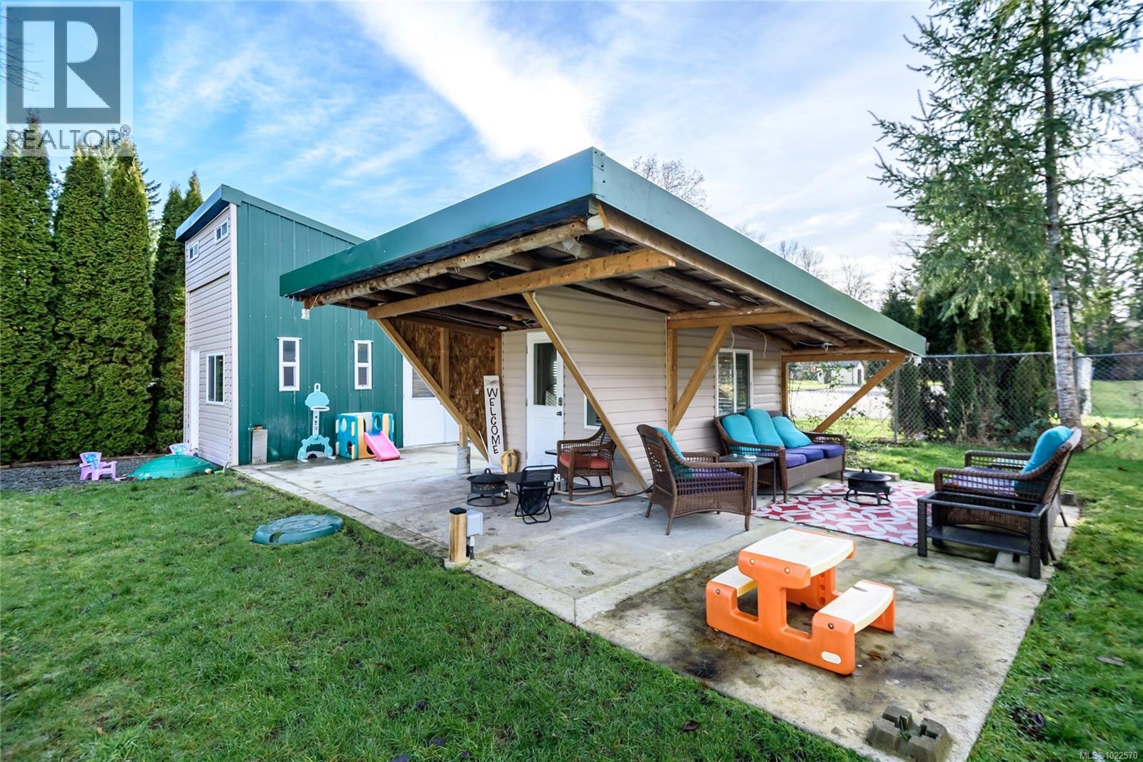 1935 Cousins Ave, Courtenay