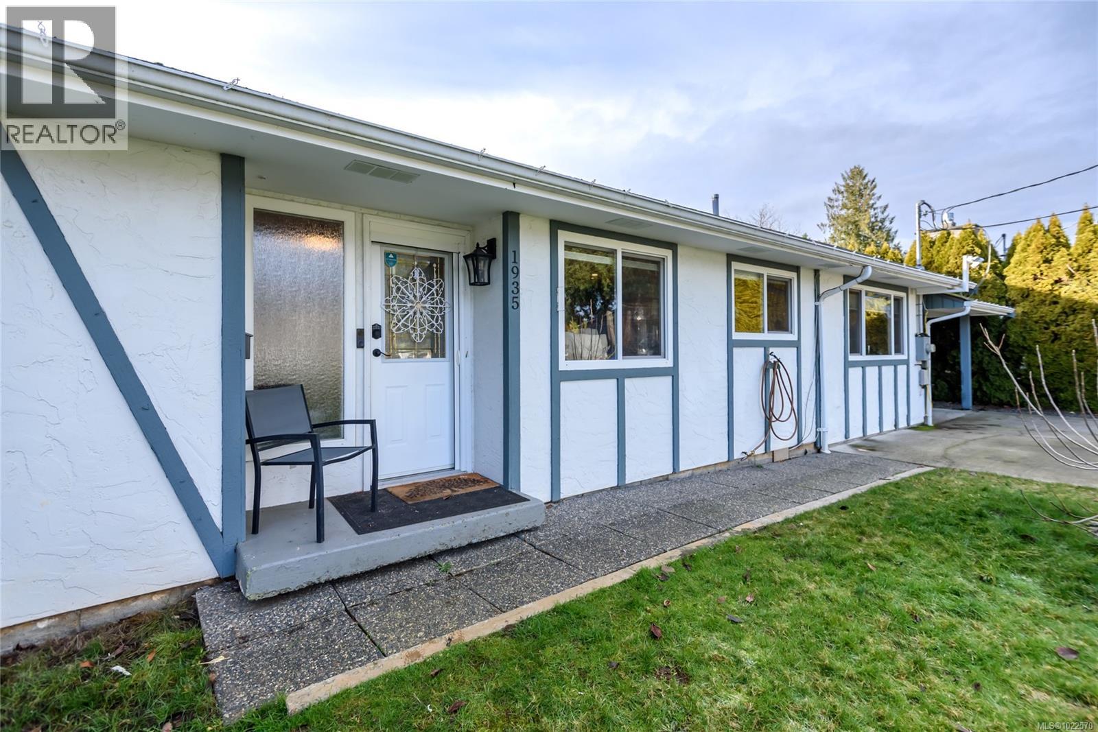 1935 Cousins Ave, Courtenay