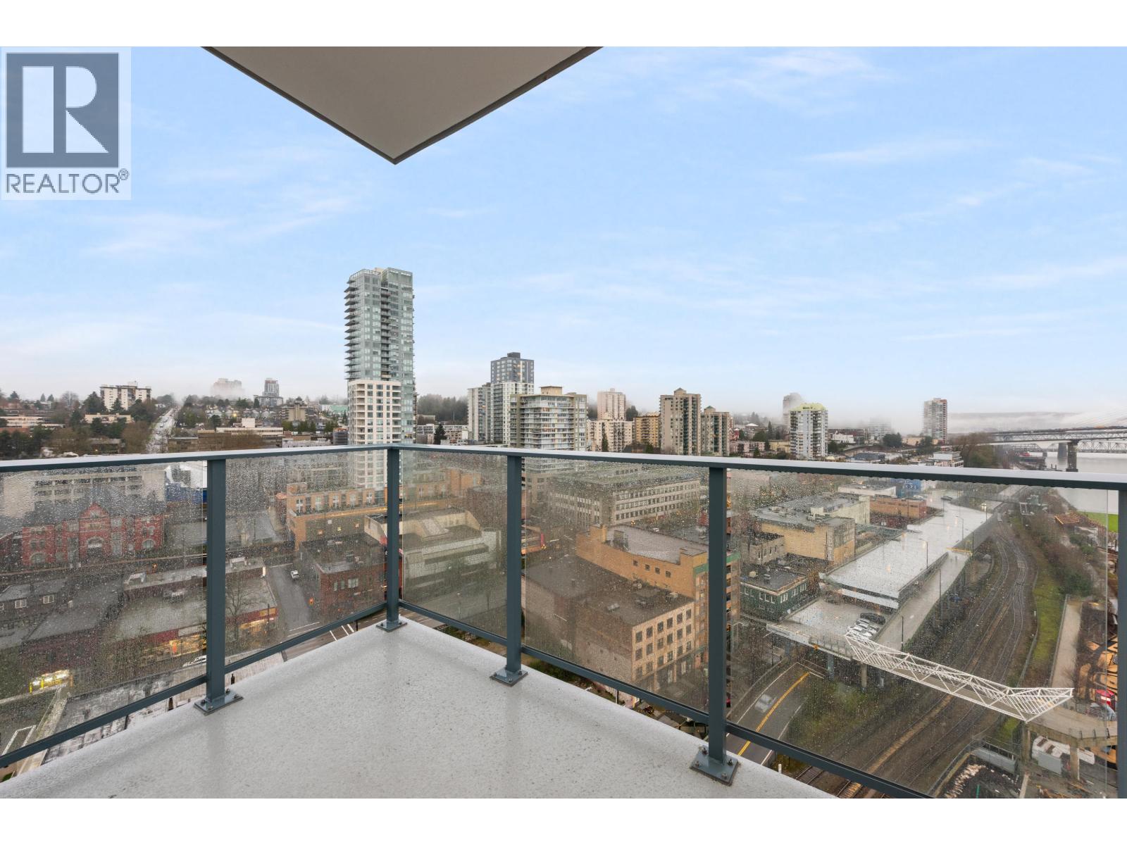 1703 660 QUAYSIDE DRIVE, New Westminster