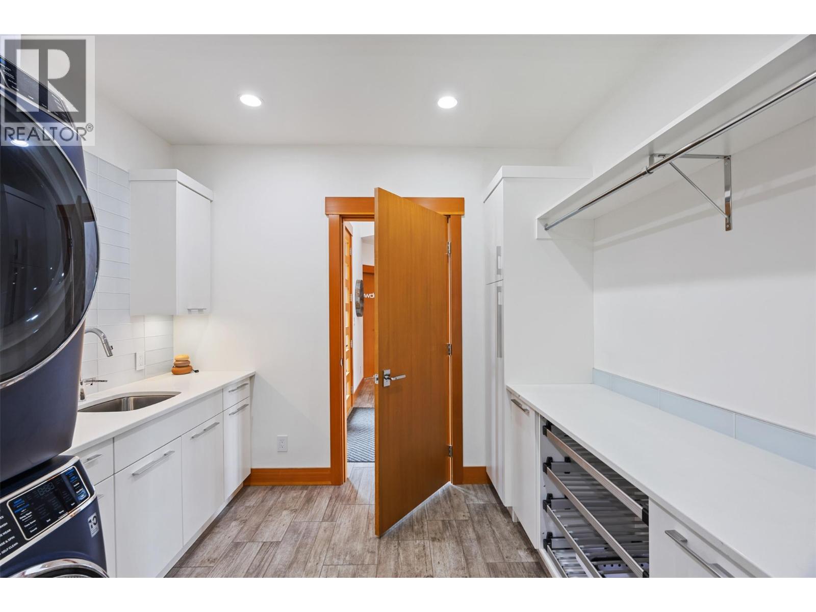 4249 Bella Vista Drive, Sun Peaks