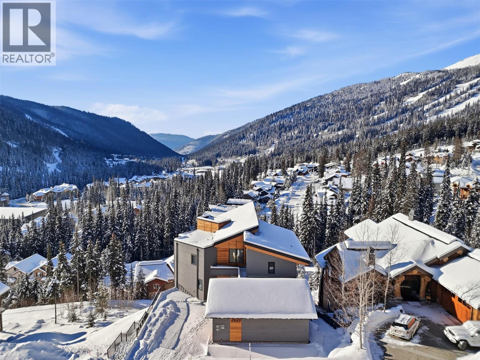 4249 Bella Vista Drive, Sun Peaks