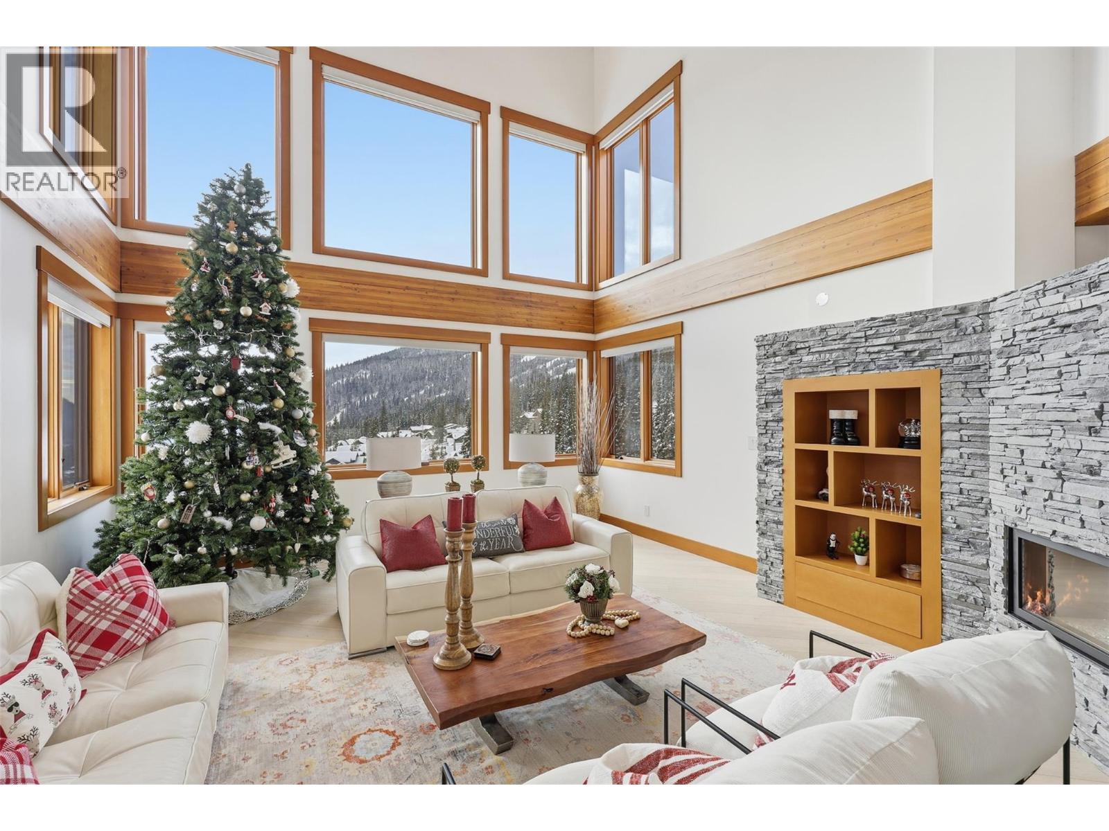 4249 Bella Vista Drive, Sun Peaks