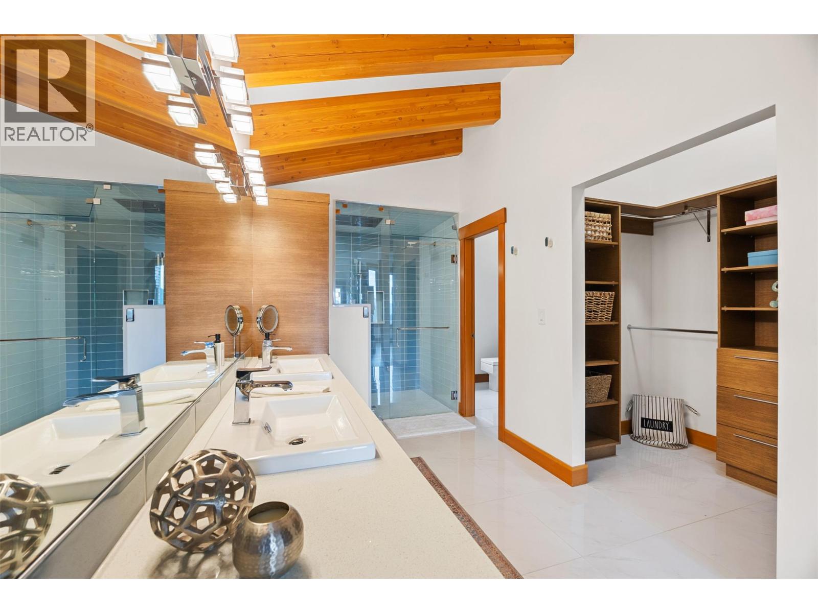 4249 Bella Vista Drive, Sun Peaks