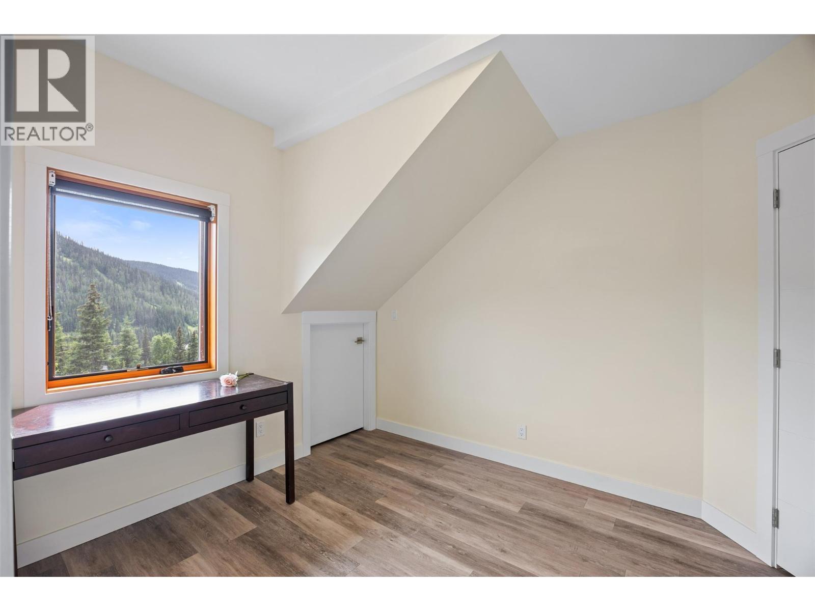 4249 Bella Vista Drive, Sun Peaks
