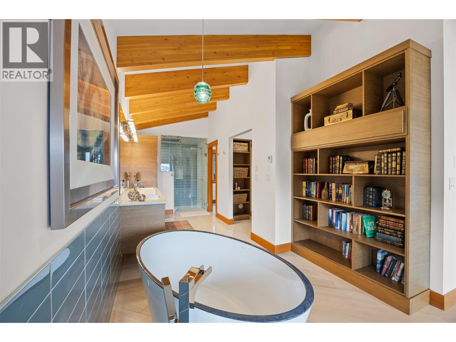 4249 Bella Vista Drive, Sun Peaks