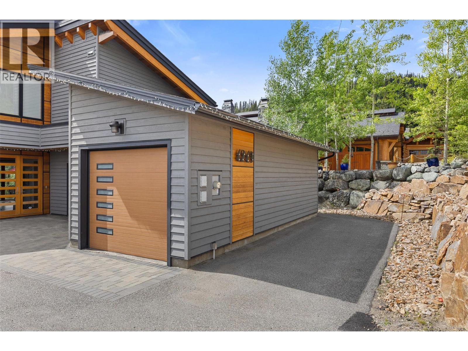 4249 Bella Vista Drive, Sun Peaks