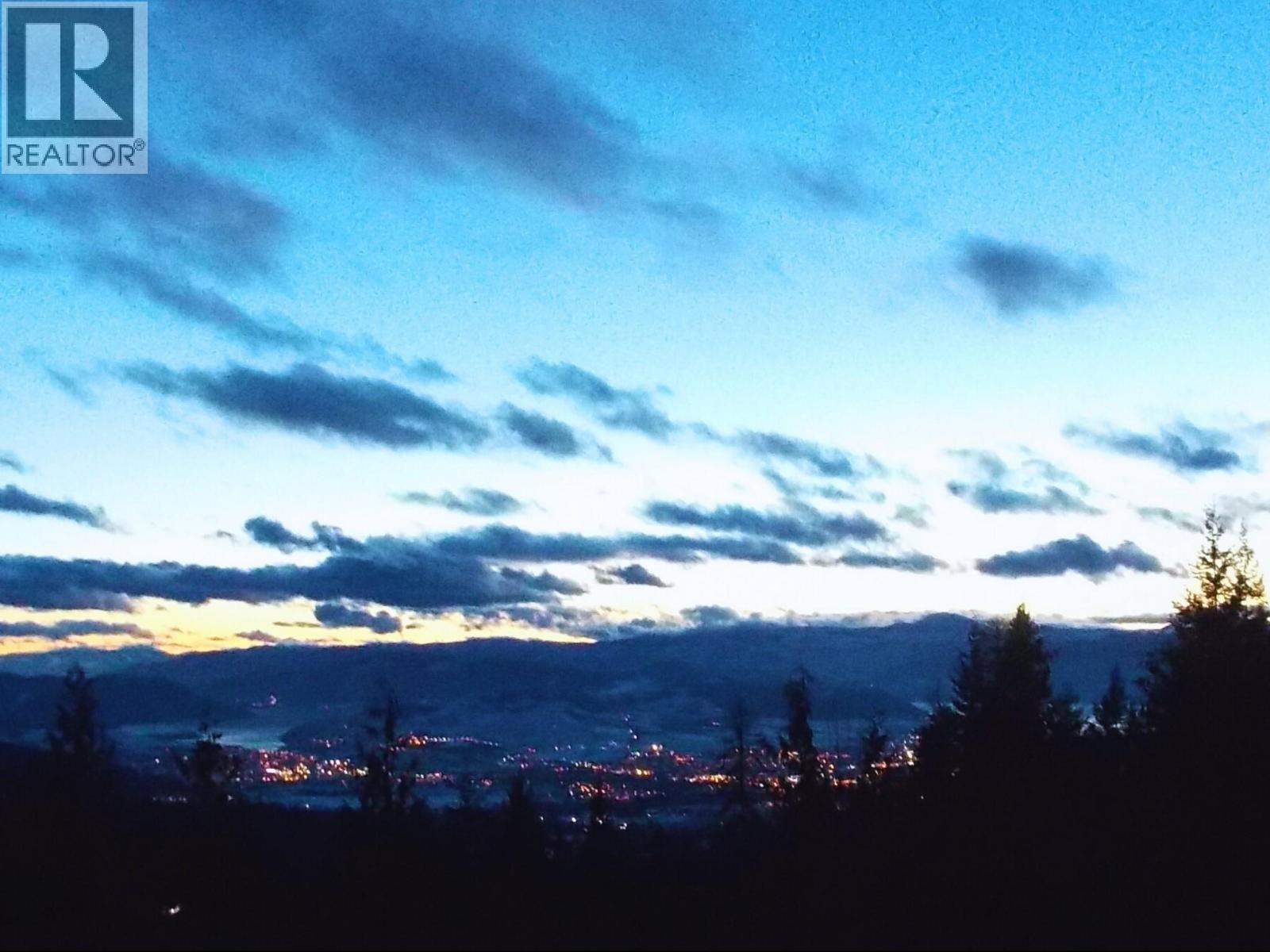 8130 Jackpine Road, Vernon