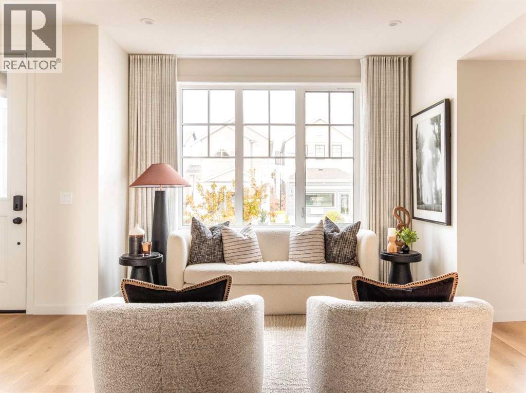 Single Family House for Sale in  Rangeview Drive SE Rangeview Calgary 