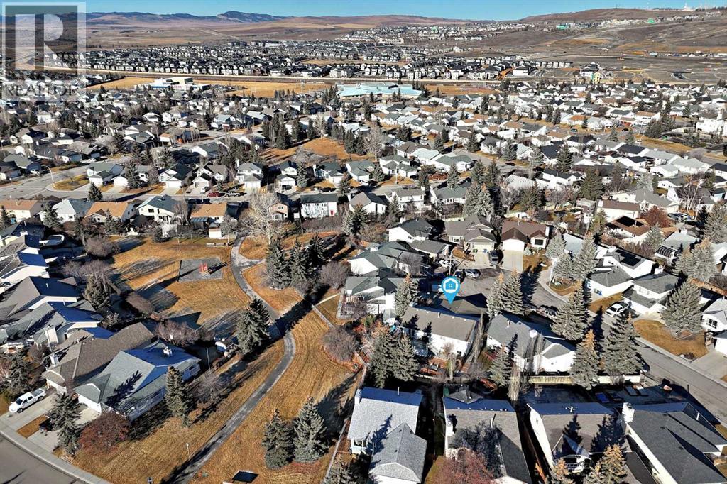 24 West Kerfoot Place, Cochrane