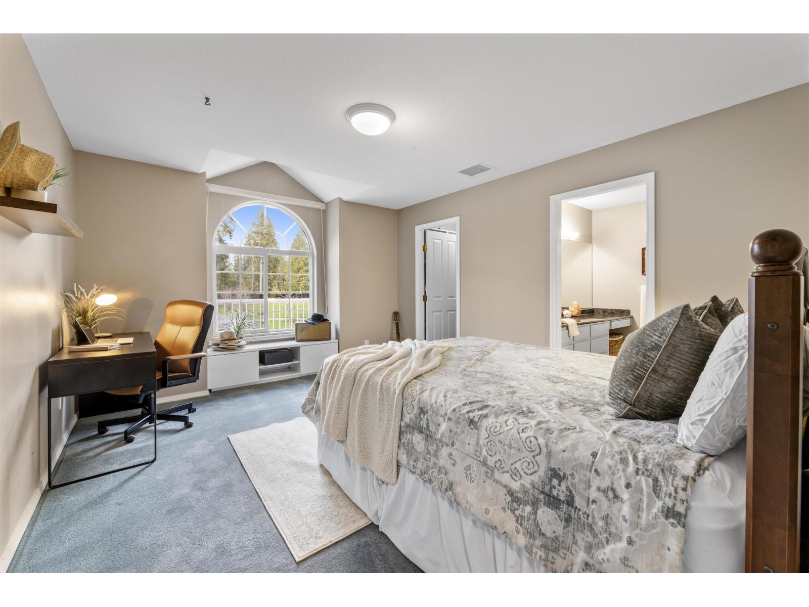 21980 100 AVENUE, Langley