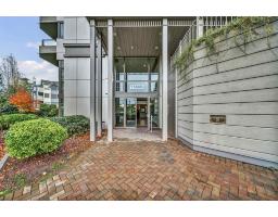 L02 13880 101 Avenue, Surrey, BC V3T5T1 Photo 14