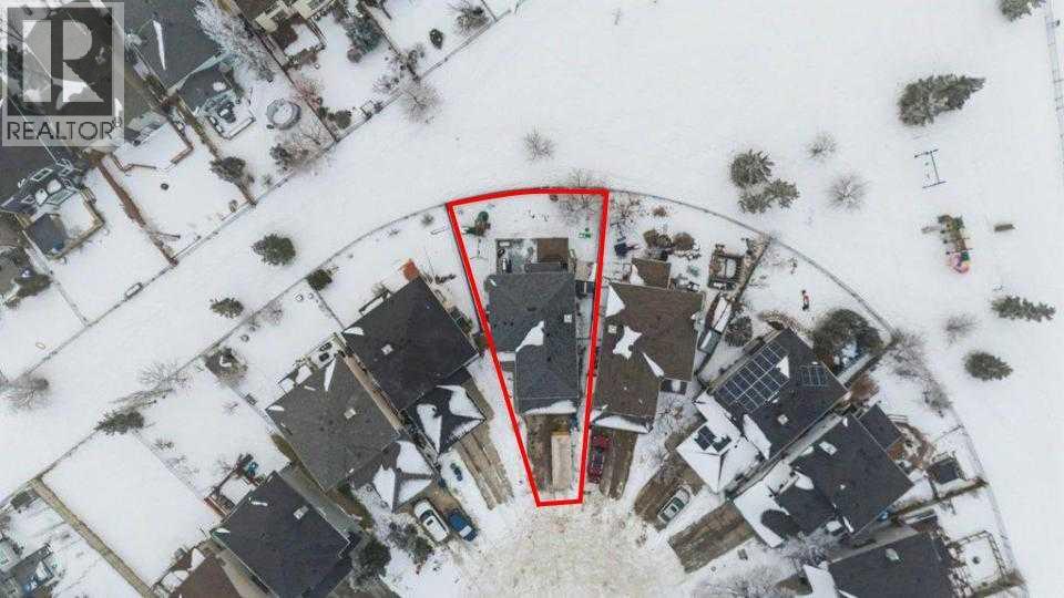 Single Family House for Sale in  Somerglen Way SW Somerset Calgary 