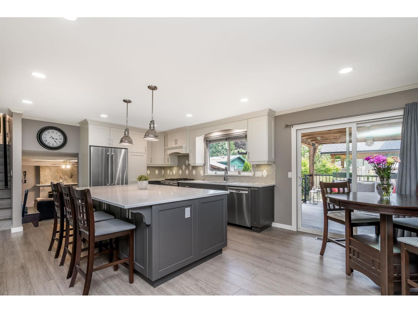 19934 45A AVENUE, Langley