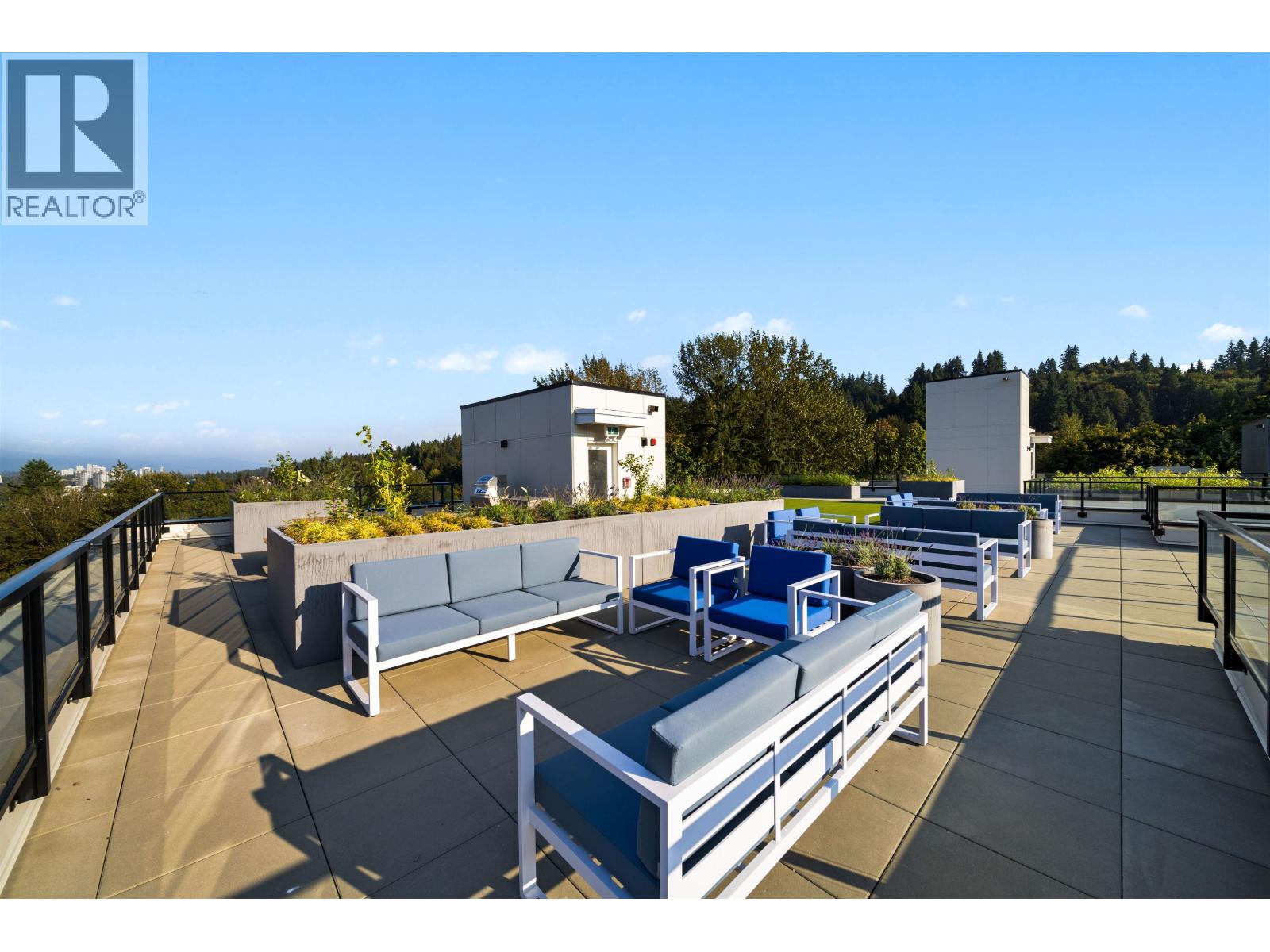 221 2002 ST. GEORGE STREET, Port Moody