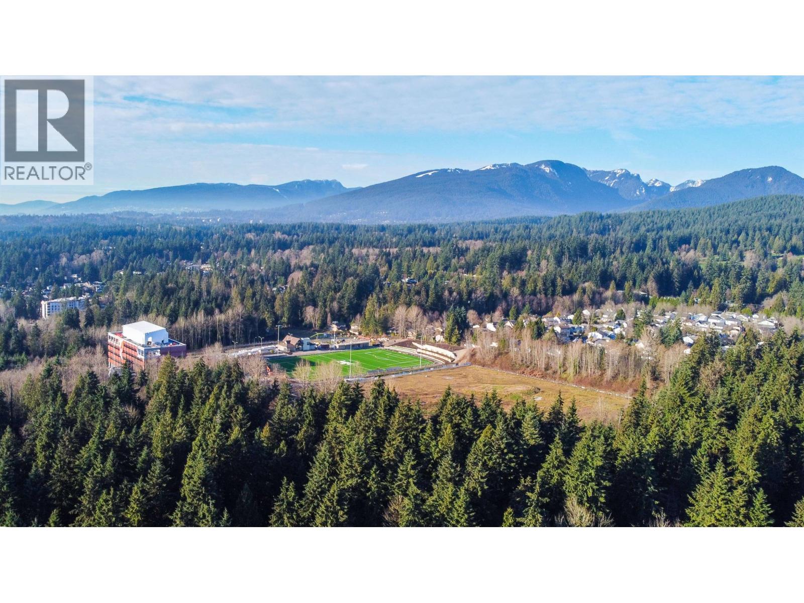 303 3602 ALDERCREST DRIVE, North Vancouver