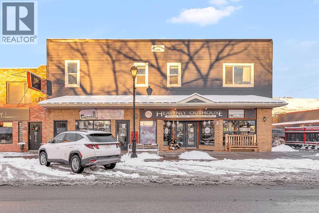 312 1 Street West, Cochrane