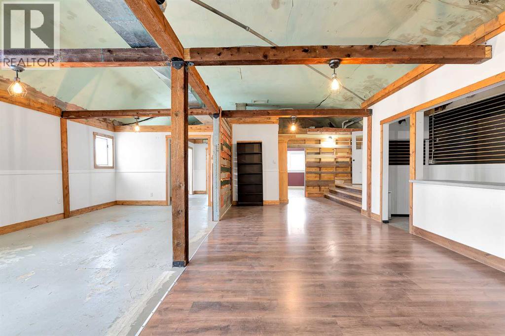 312 1 Street West, Cochrane