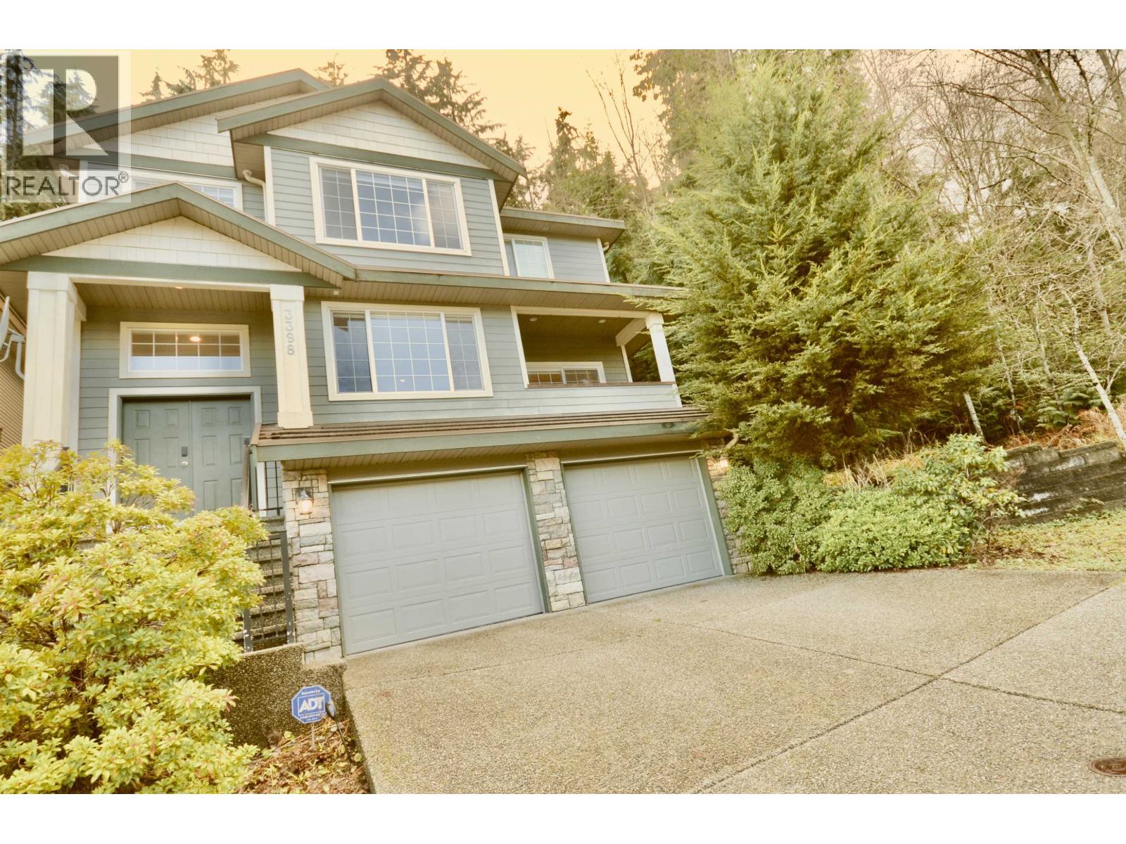 3398 PLATEAU BOULEVARD, Coquitlam