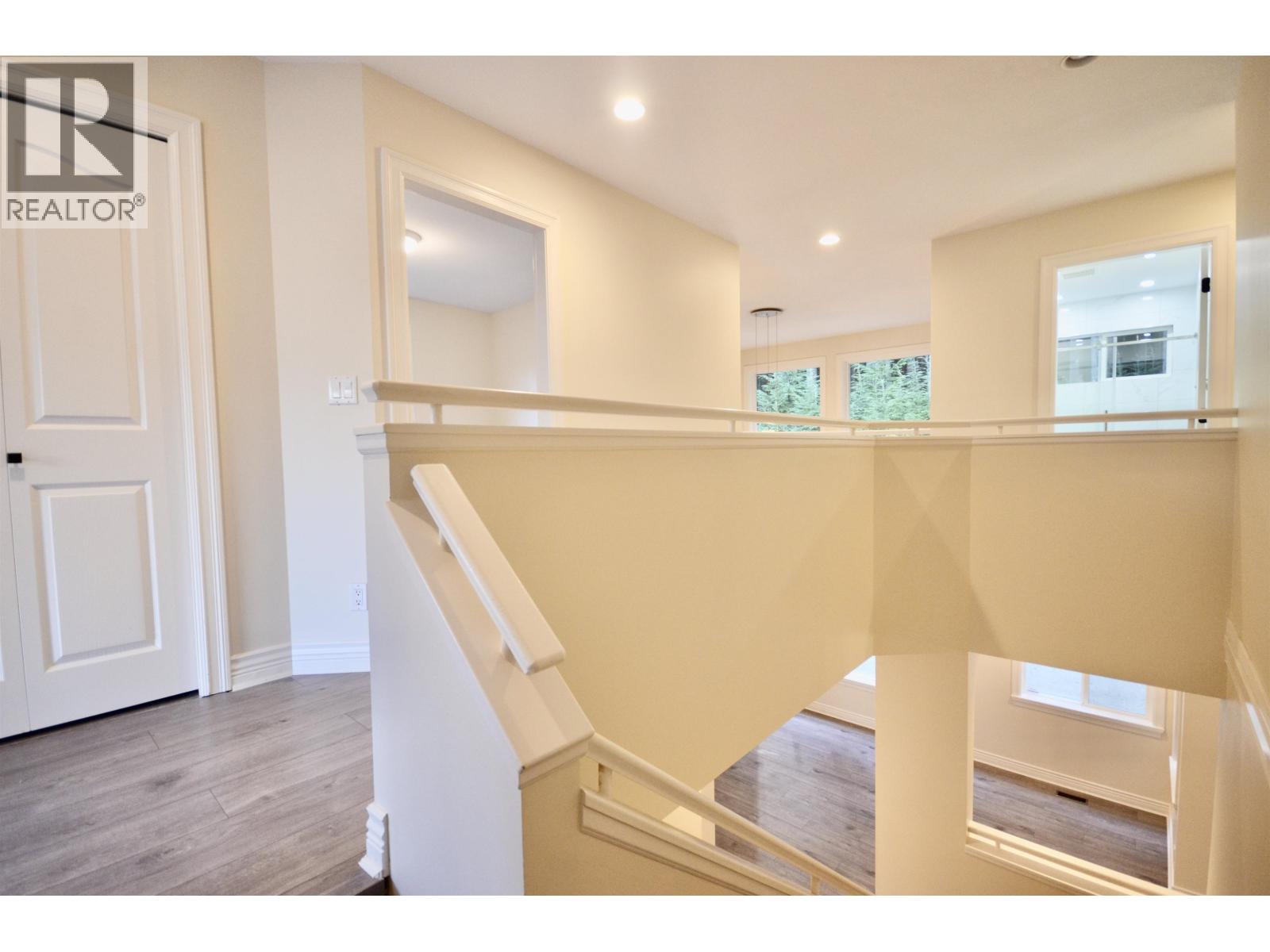 3398 PLATEAU BOULEVARD, Coquitlam