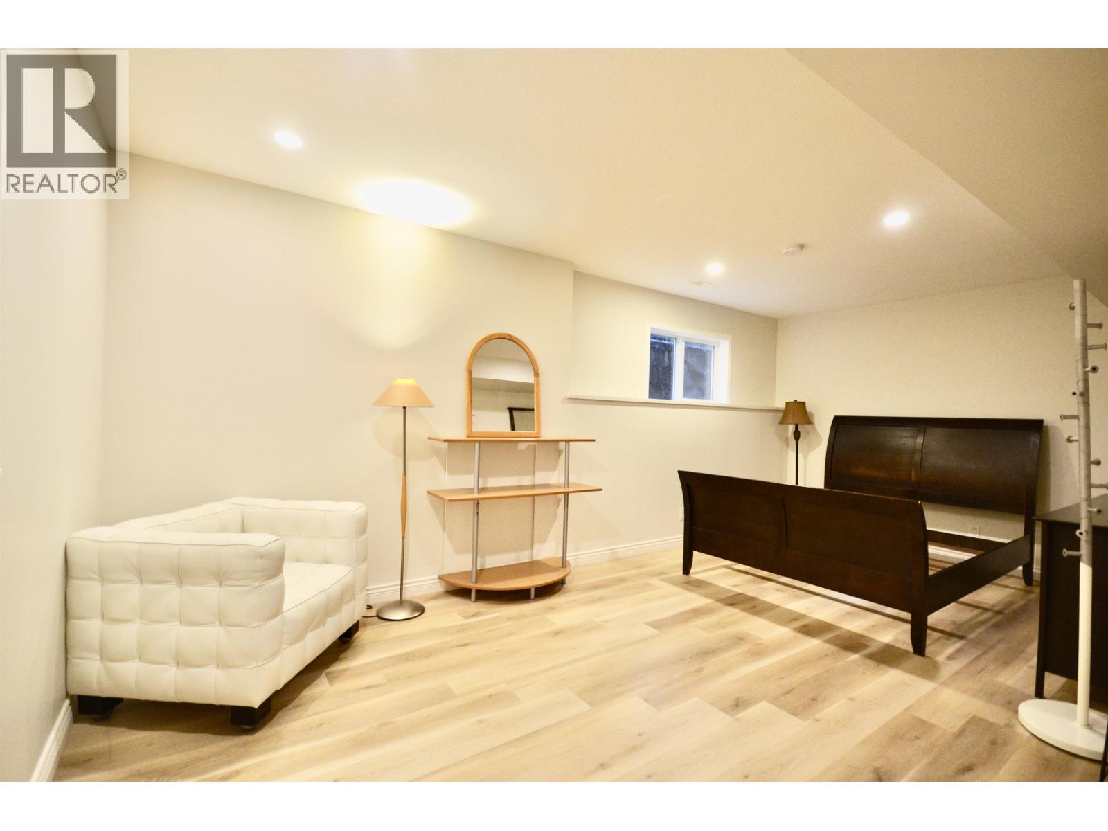 3398 PLATEAU BOULEVARD, Coquitlam