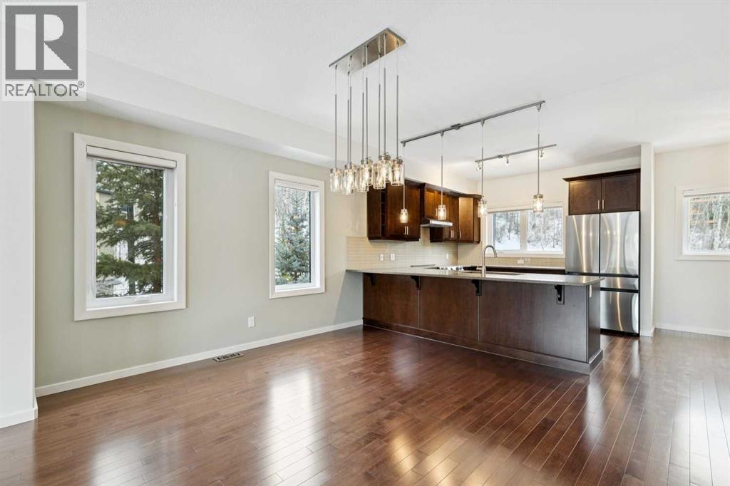 Single Family House for Sale in  Valley Ridge Manor NW Valley Ridge Calgary 