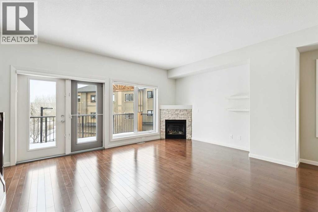 Single Family House for Sale in  Valley Ridge Manor NW Valley Ridge Calgary 