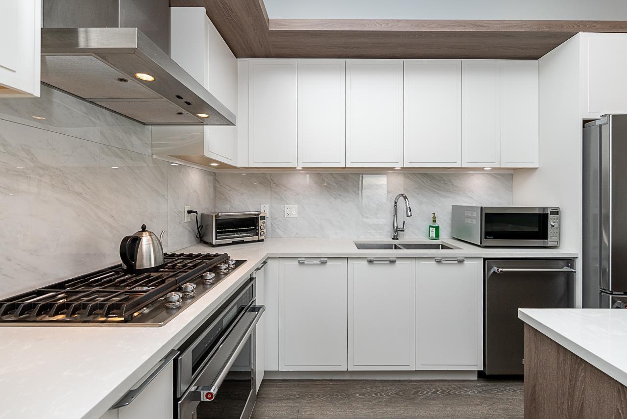 #602-11501 84 Avenue, Delta