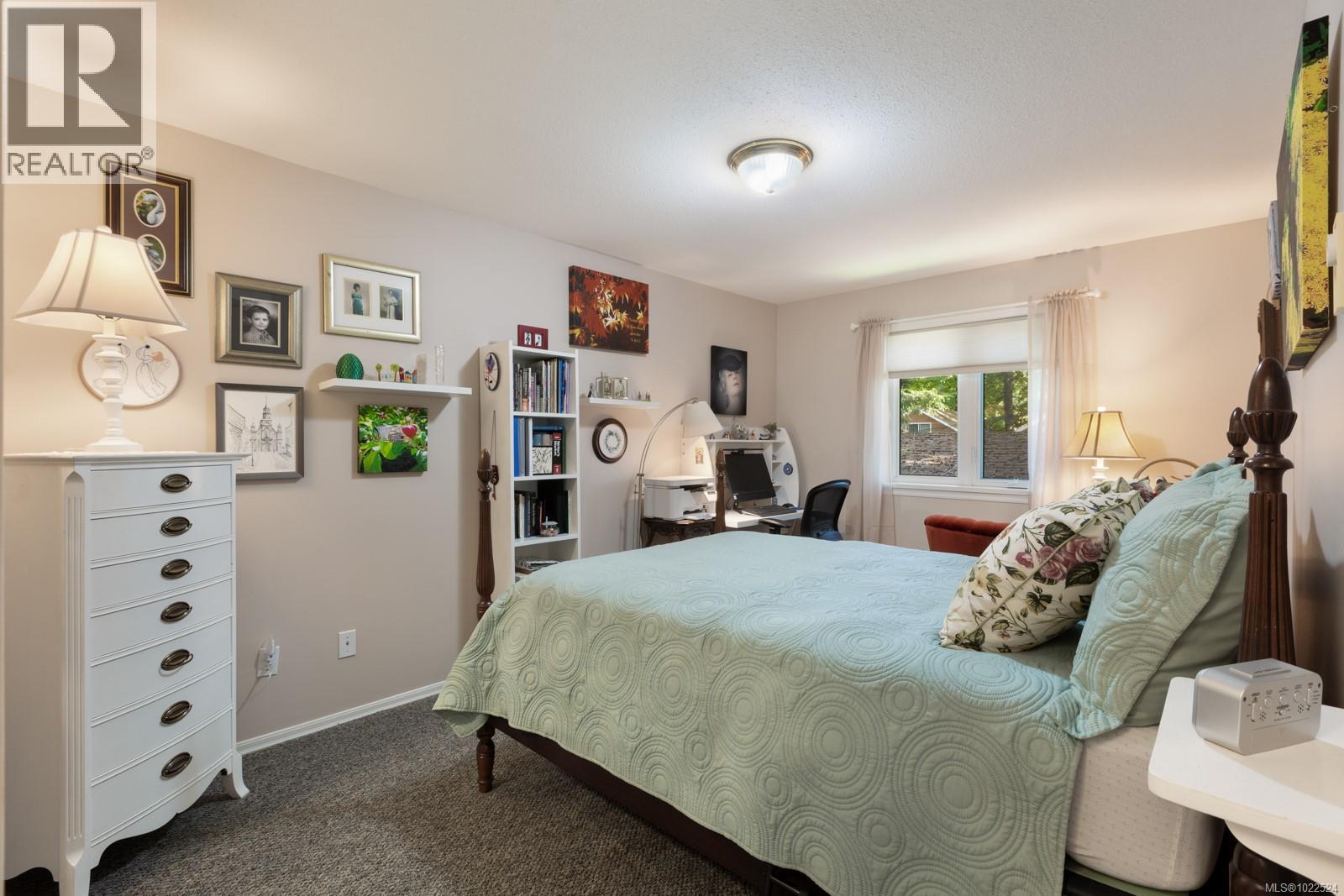 206 1970 Comox Ave, Comox