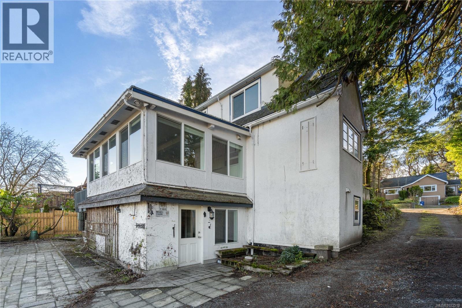 736 Terminal Ave N, Nanaimo