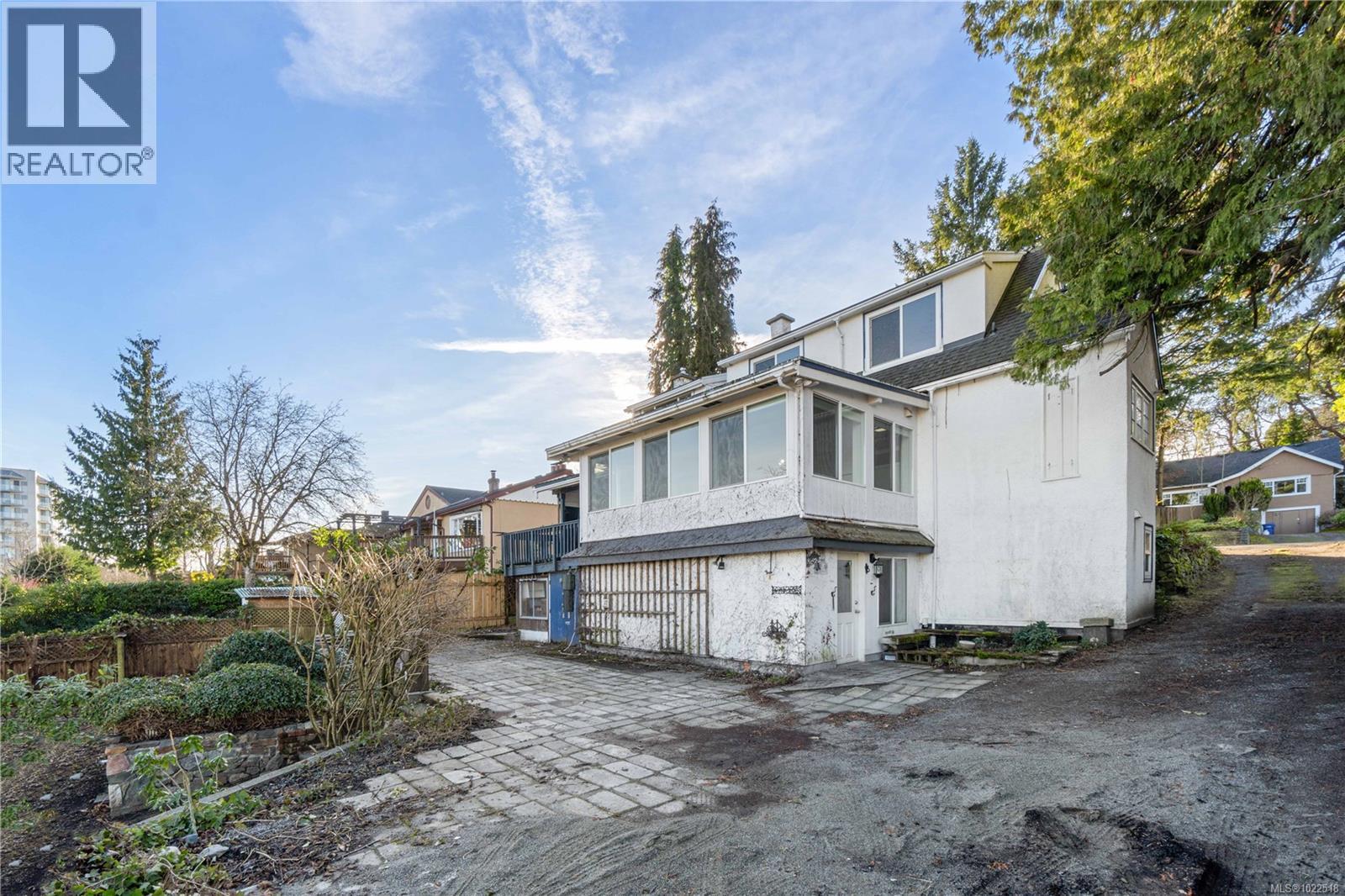 736 Terminal Ave N, Nanaimo