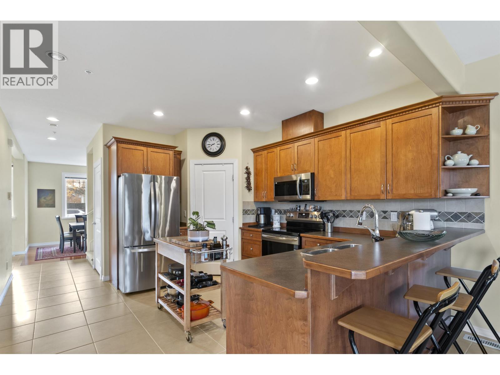 B 2484 NILE GATE, Port Coquitlam