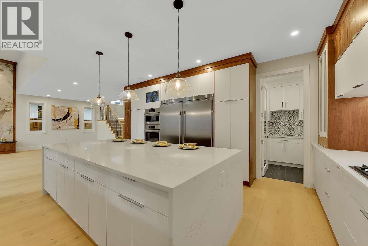 5712 16A AVENUE, Tsawwassen