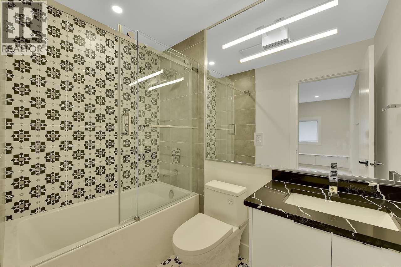 5712 16A AVENUE, Tsawwassen