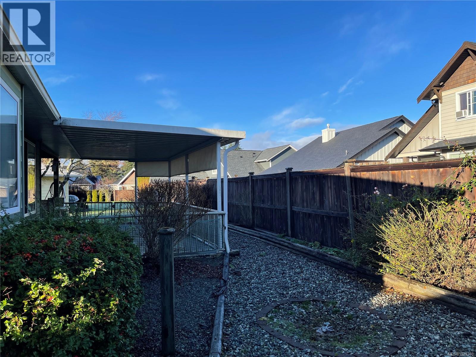 15 3535 Burde St, Port Alberni