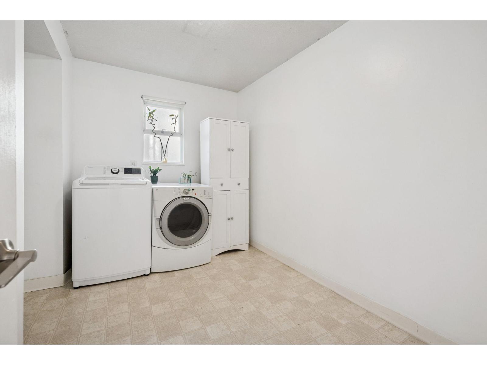 9365 210 STREET, Langley