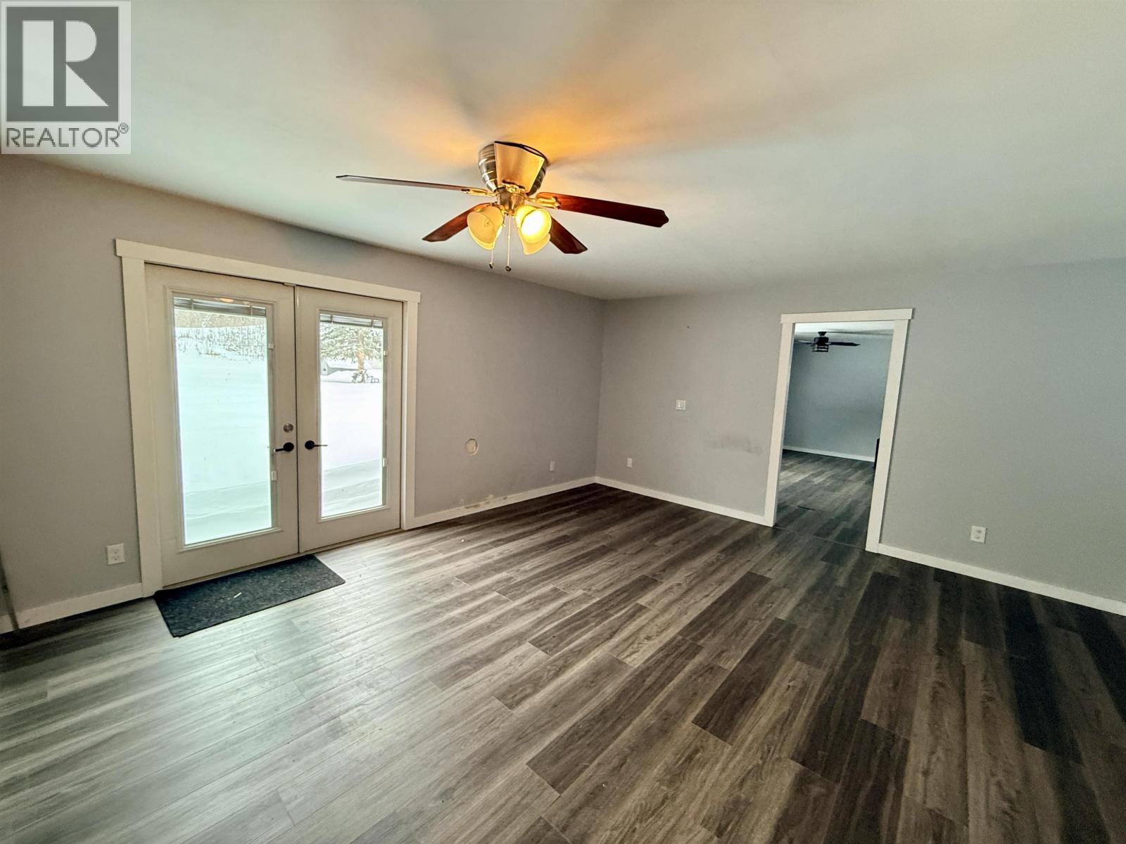 1661 FRASER FLATS ROAD - 9