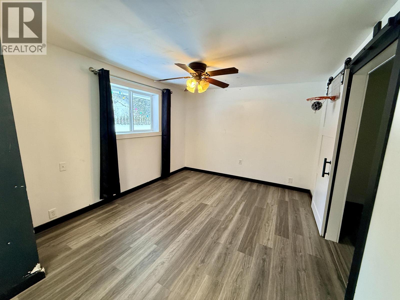 1661 FRASER FLATS ROAD - 21