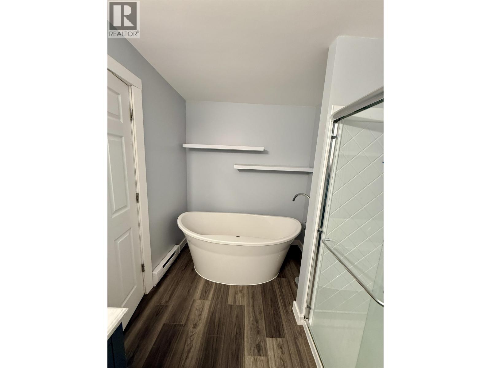 1661 FRASER FLATS ROAD - 24