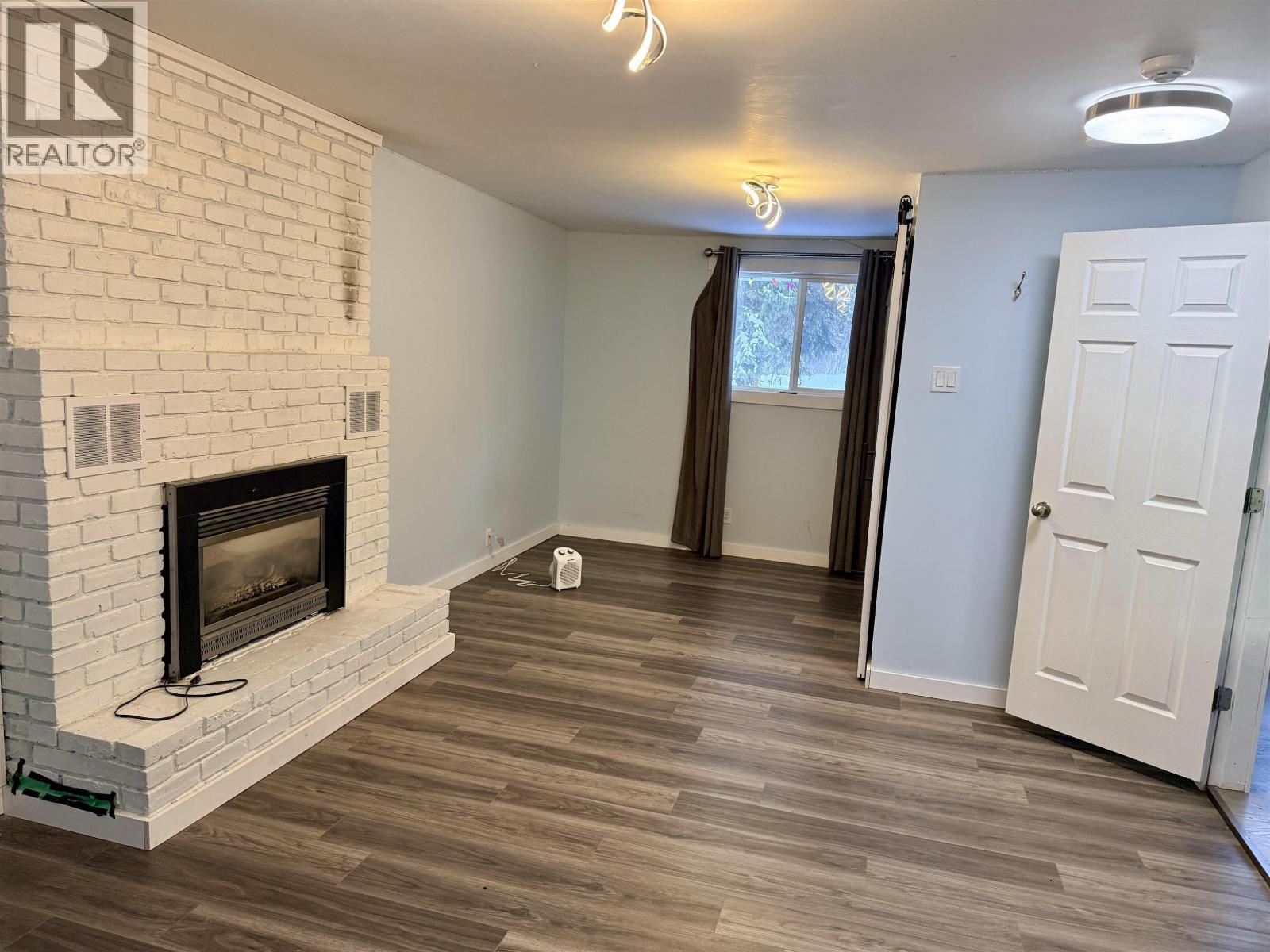 1661 FRASER FLATS ROAD - 11