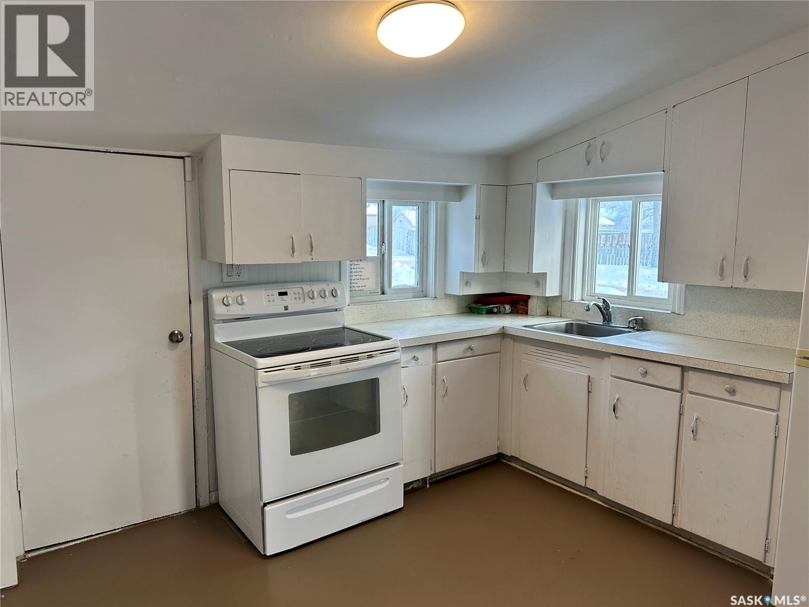 Single Family House Bungalow for Sale in  F AVENUE N Saskatoon 