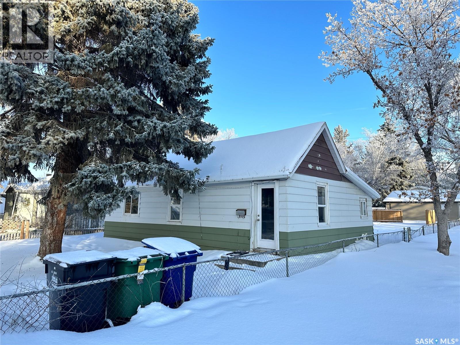 Single Family House Bungalow for Sale in  F AVENUE N Saskatoon 