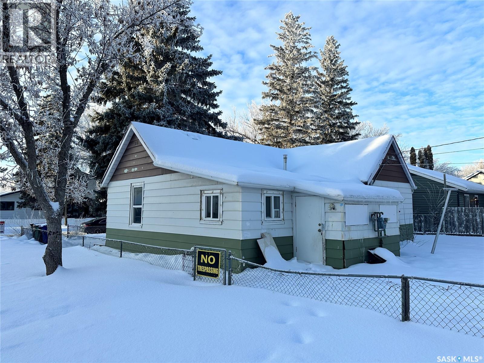 Single Family House Bungalow for Sale in  F AVENUE N Saskatoon 