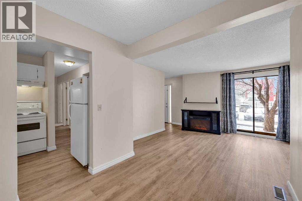 Single Family House for Sale in    Street NE Rundle Calgary 