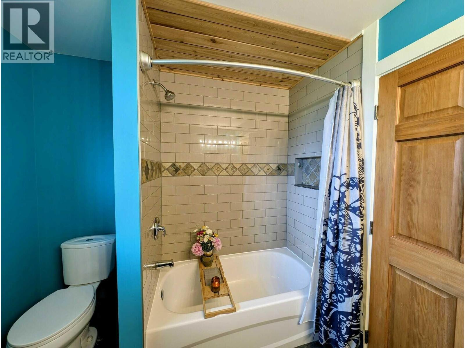 9811 MARGUERITE FERRY WEST NO 2 ROAD, Quesnel