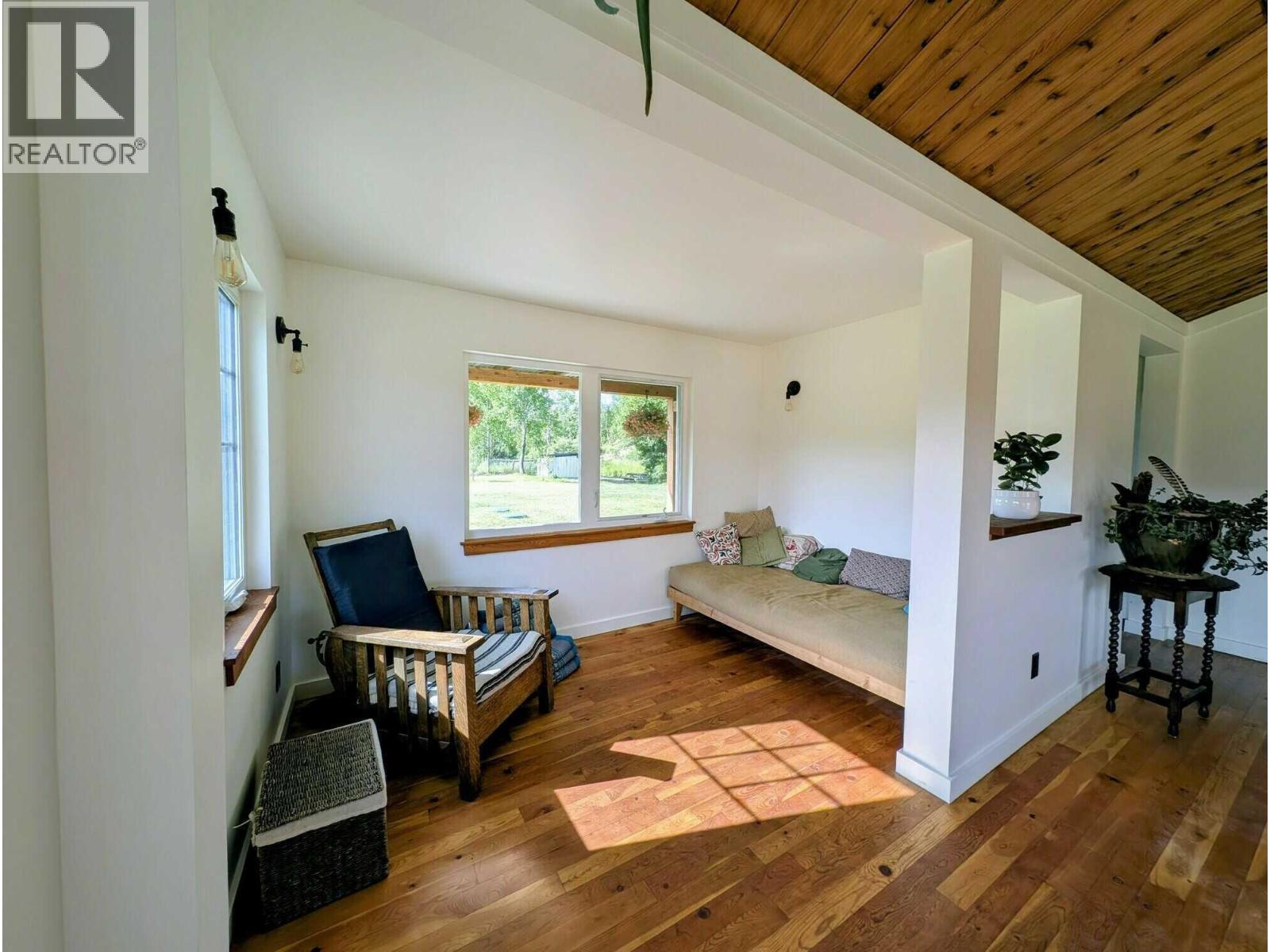 9811 MARGUERITE FERRY WEST NO 2 ROAD, Quesnel