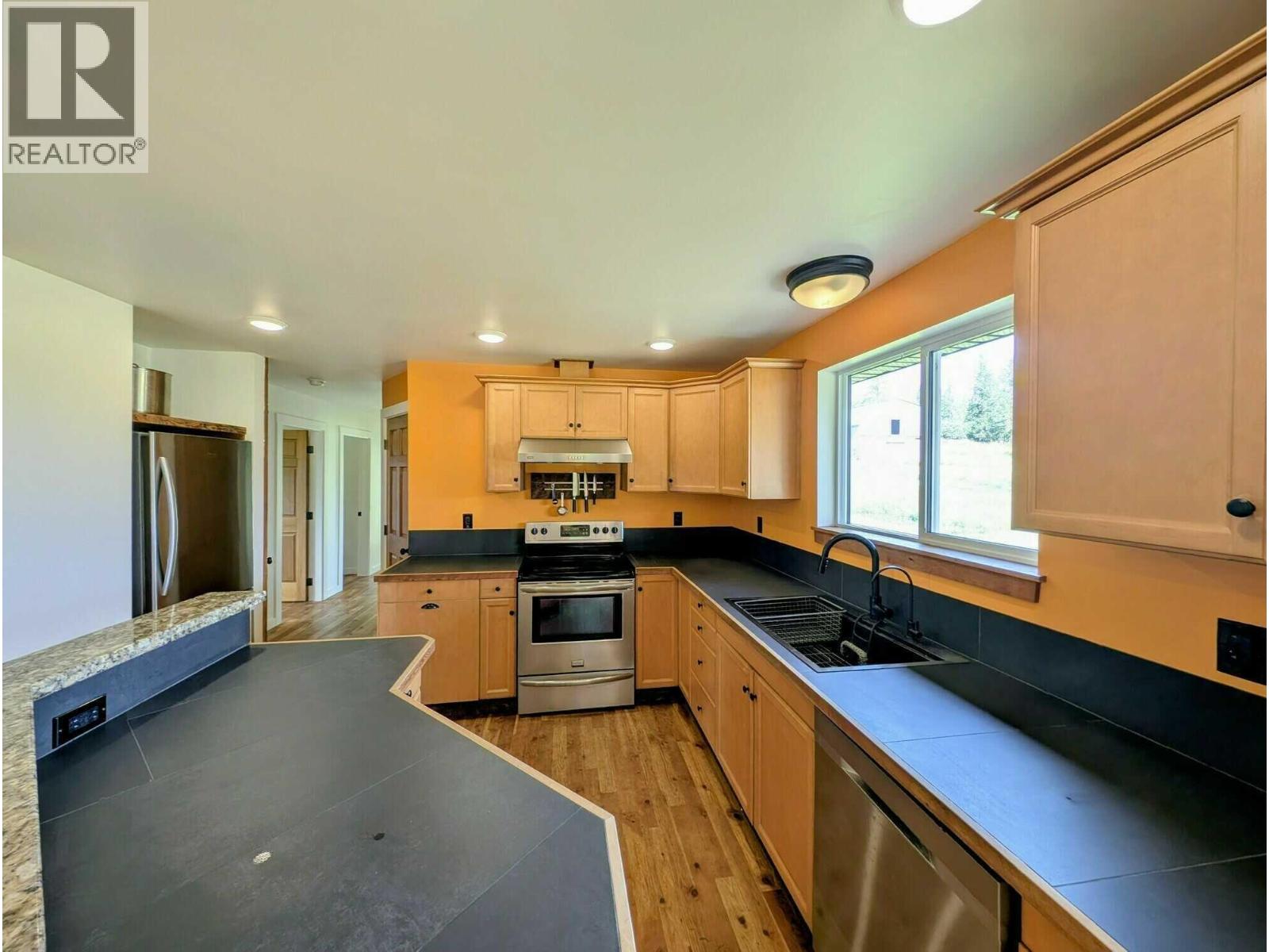 9811 MARGUERITE FERRY WEST NO 2 ROAD, Quesnel