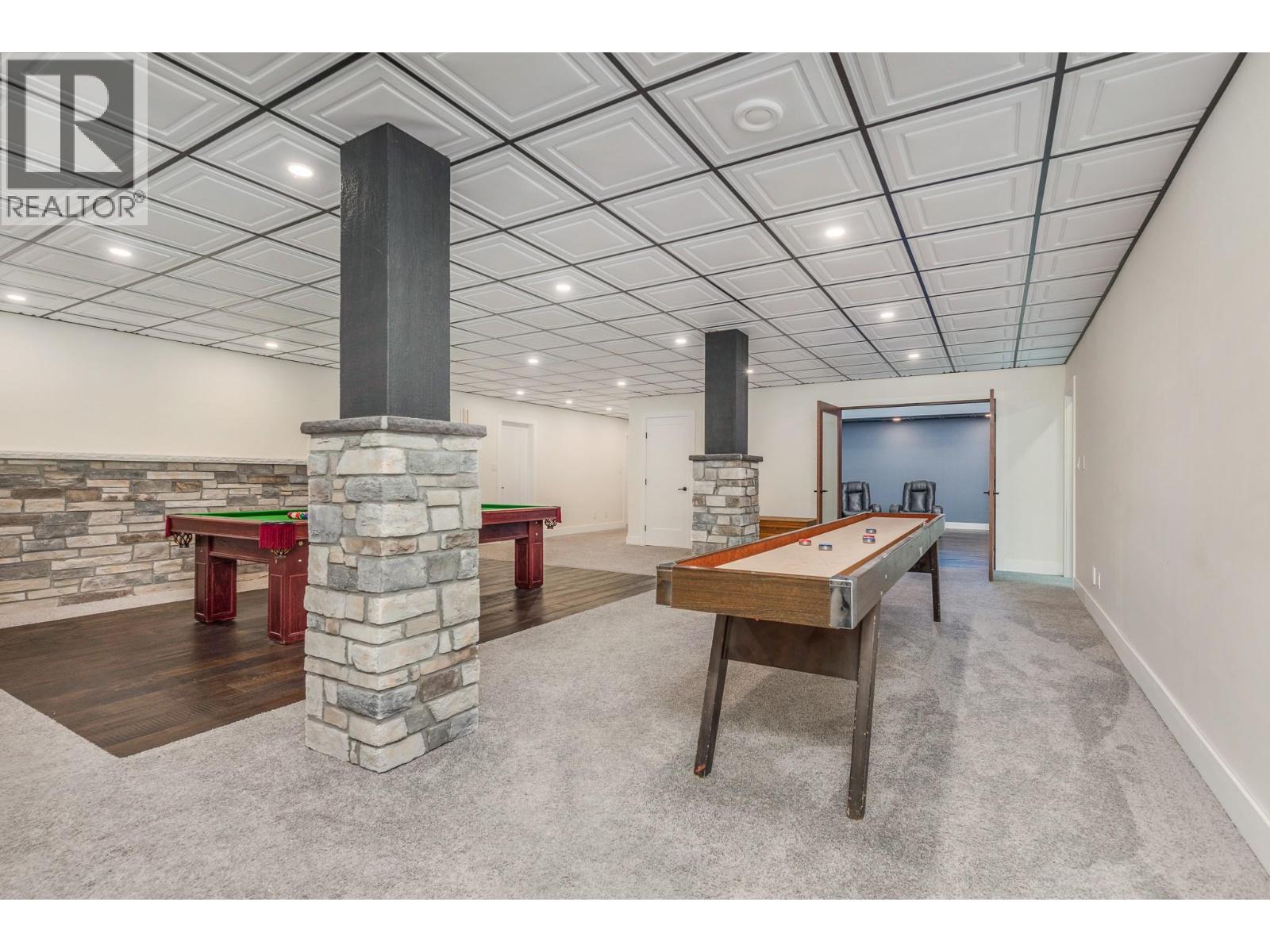  1050 Mallory Road, Enderby